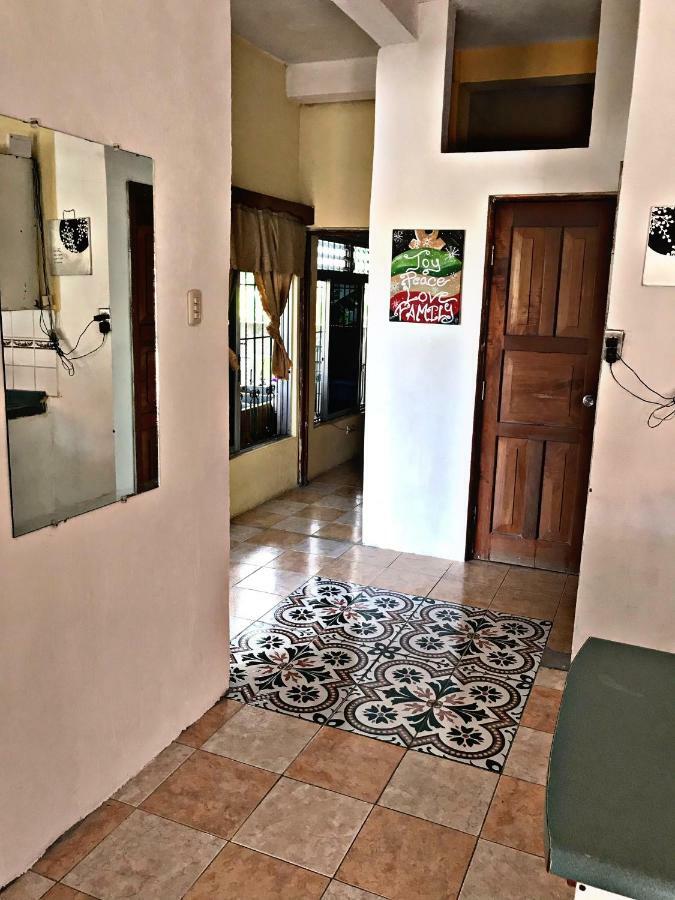 La Terraza Hostel Флорес Екстер'єр фото