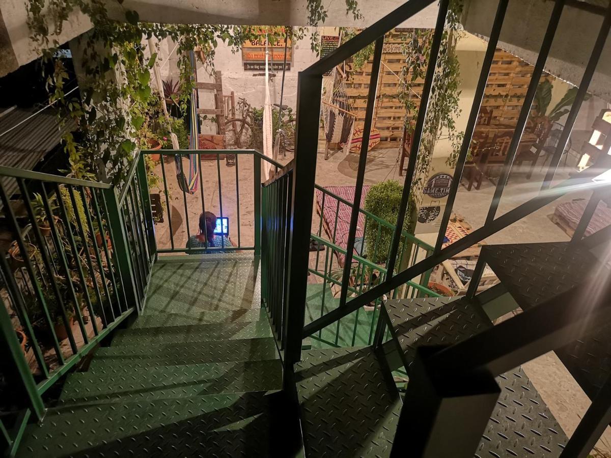 La Terraza Hostel Флорес Екстер'єр фото